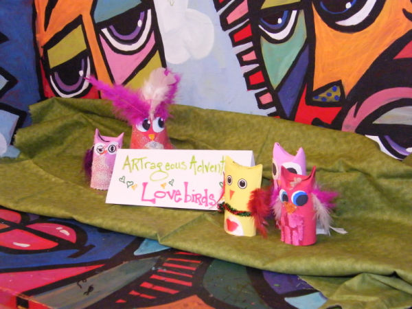 Examples of Valentine's Art that Family Fun Twin Cities did at ARTrageous Adventures in Minneapolis, Minnesota