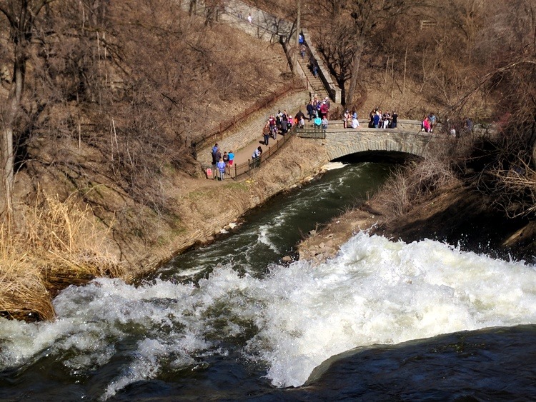 Overhead of visitors viewing the Minnehaha Falls in Minneapolis, Minnesota