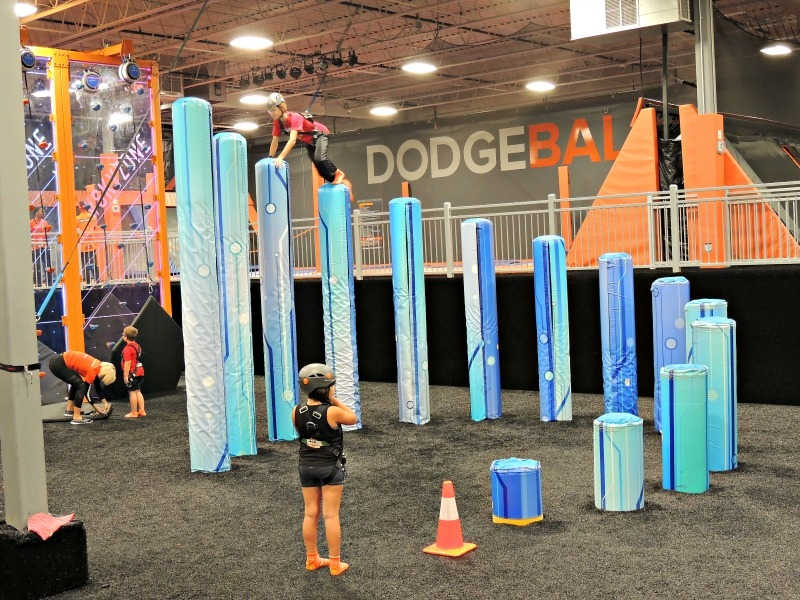 Kids playing at Sky Zone Trampoline Park