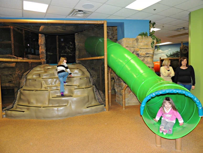 Kids Playing at Lookout Ridge Indoor Park in Woodbury Minnesota