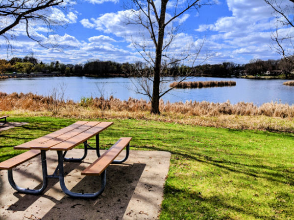 Picnic bench overlooking the Island Lake in Shoreview Minnesota