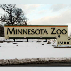 Minnesota Zoo Exterior Sign image credit used with Creative Common license approval.