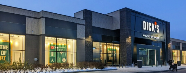 Exterior of Dick's House of Sports during winter in Minnetonka, Minnesota