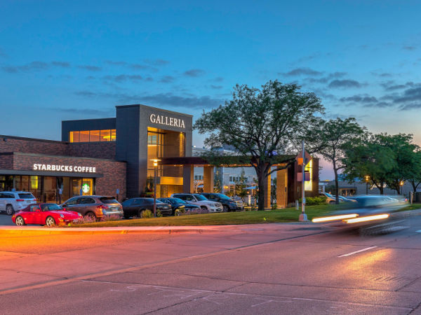 Exterior of Galleria Shopping Center in Edina, Minnesota